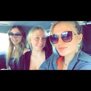 Meet your Posher, Alexa